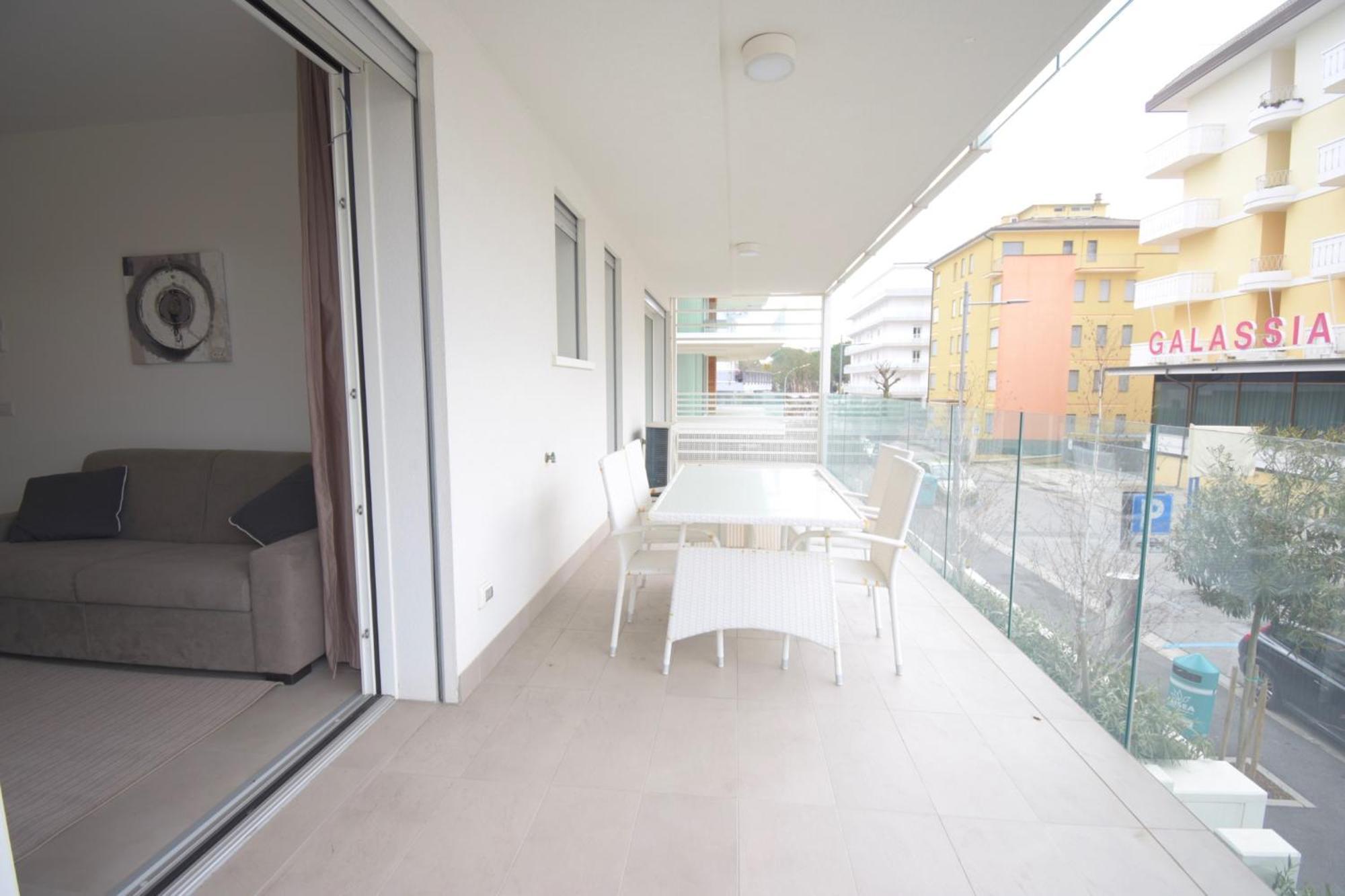 Equilium Apartments 리도 디 예솔로 외부 사진